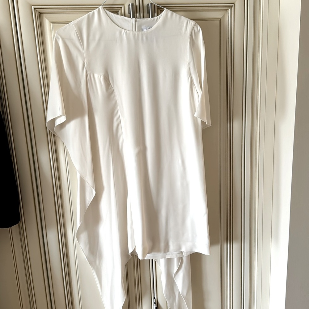 White silk dress 👗, size S.